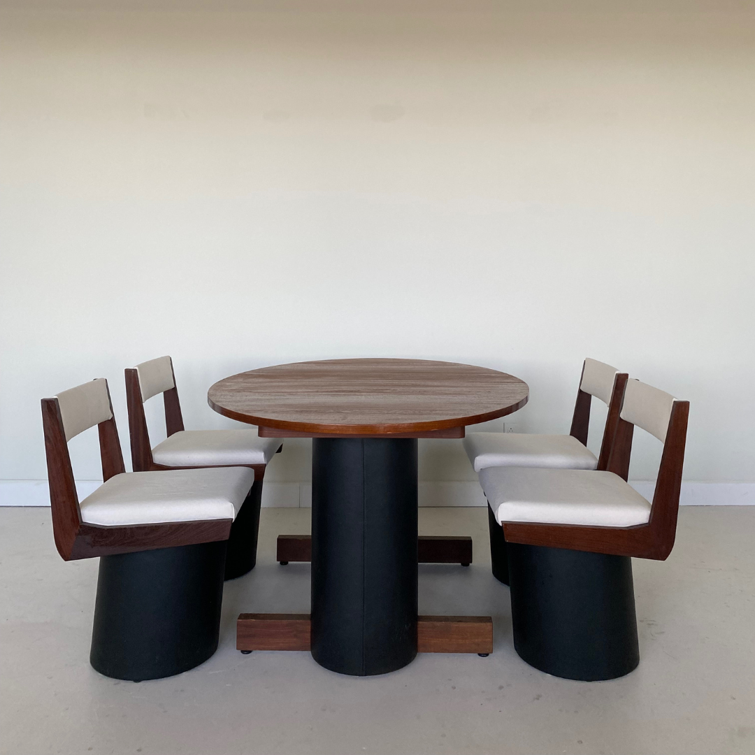 Rare Teak « La Rose » Dining Table by RS Associates, 1973