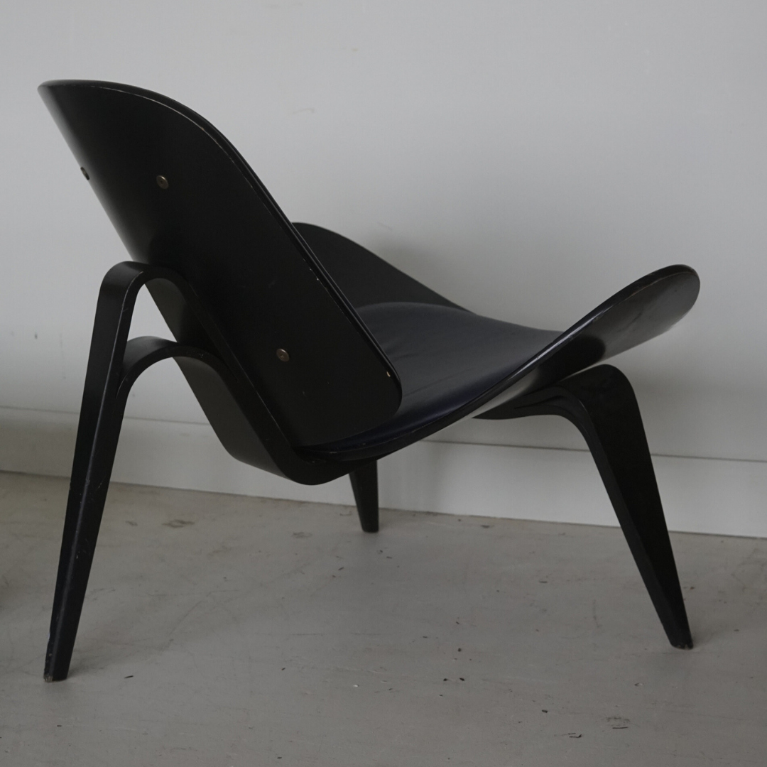 Authentic CH07 Shell Chair by Hans J. Wegner for Carl Hansen & Son