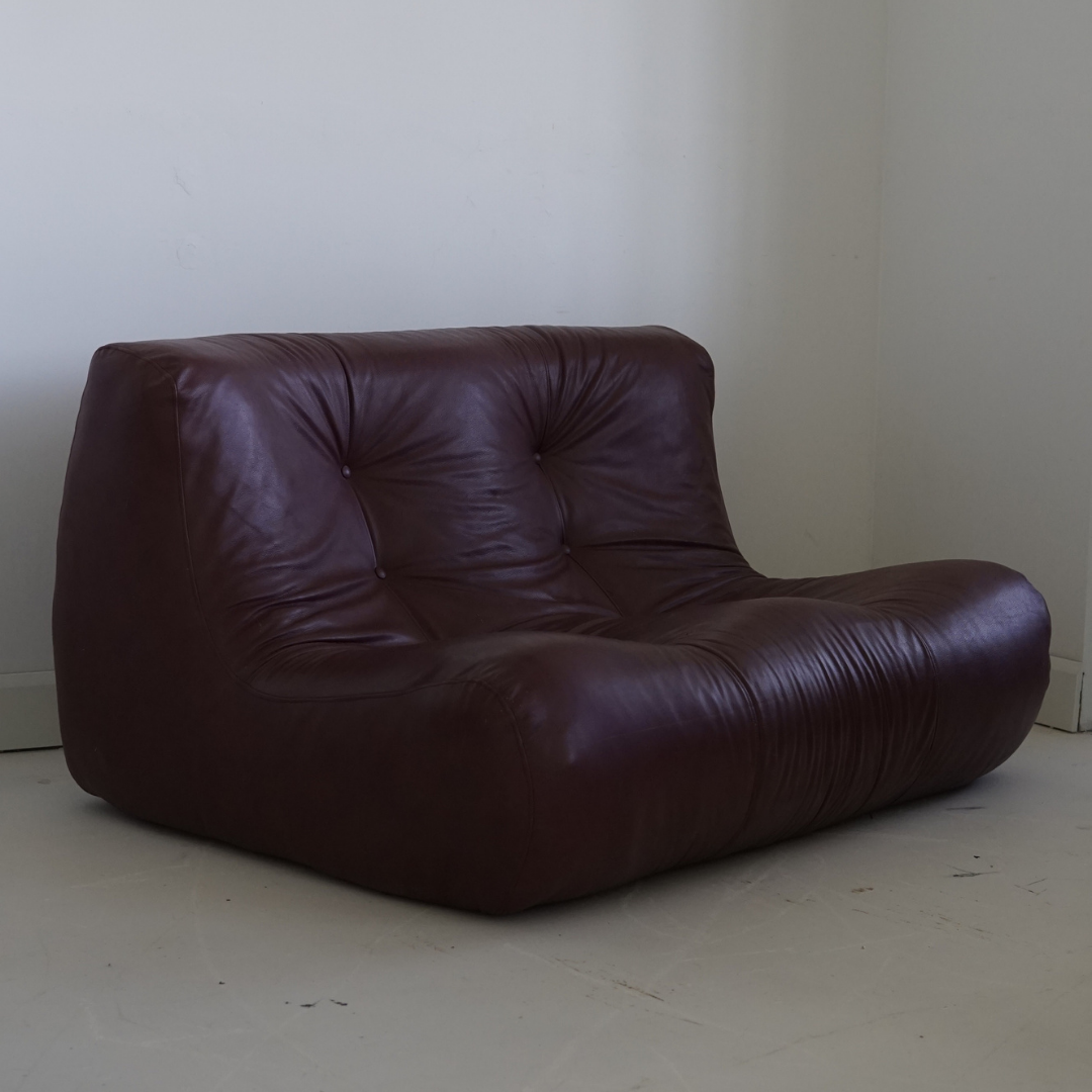 Vintage Burgundy "Kali" Style Two-Seater