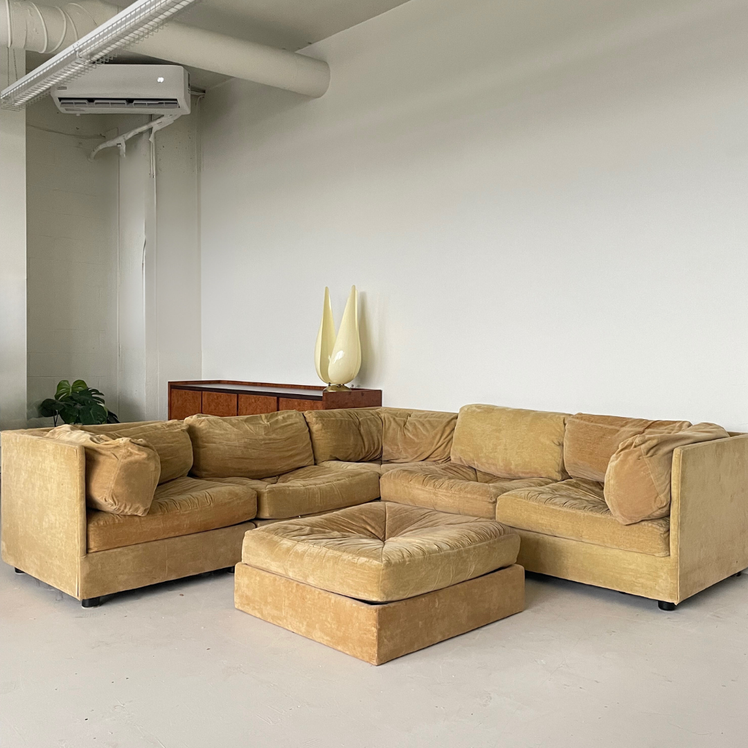 Oatmeal Six (6) Pieces Modular Sofa by Selig for Simmons, 1979