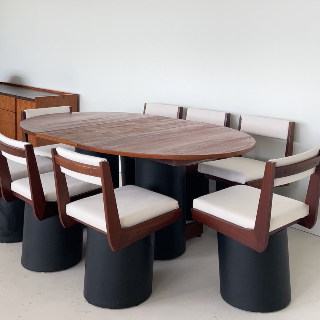 Rare Teak « La Rose » Dining Table by RS Associates, 1973