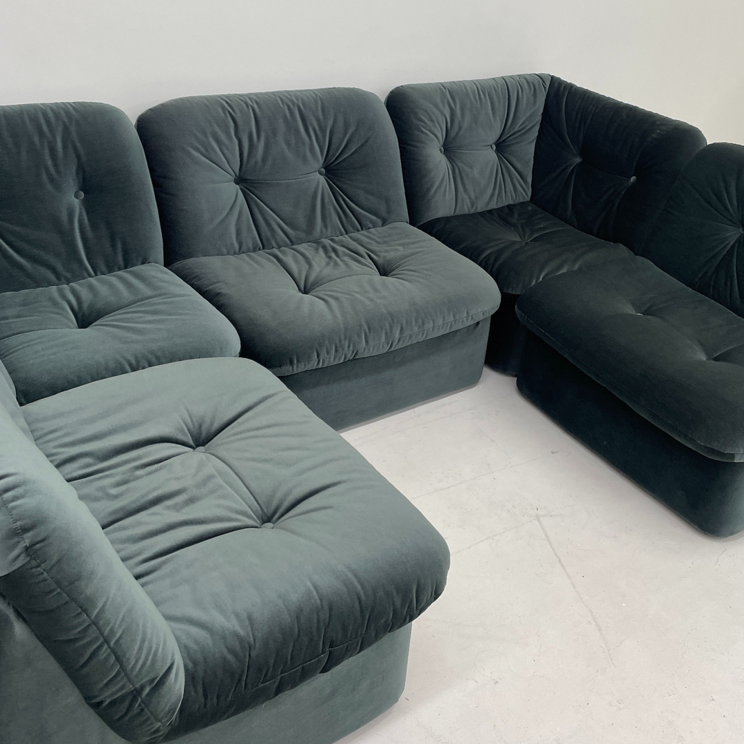 5-piece Moss-Grey Velvet Modular Vintage Couch