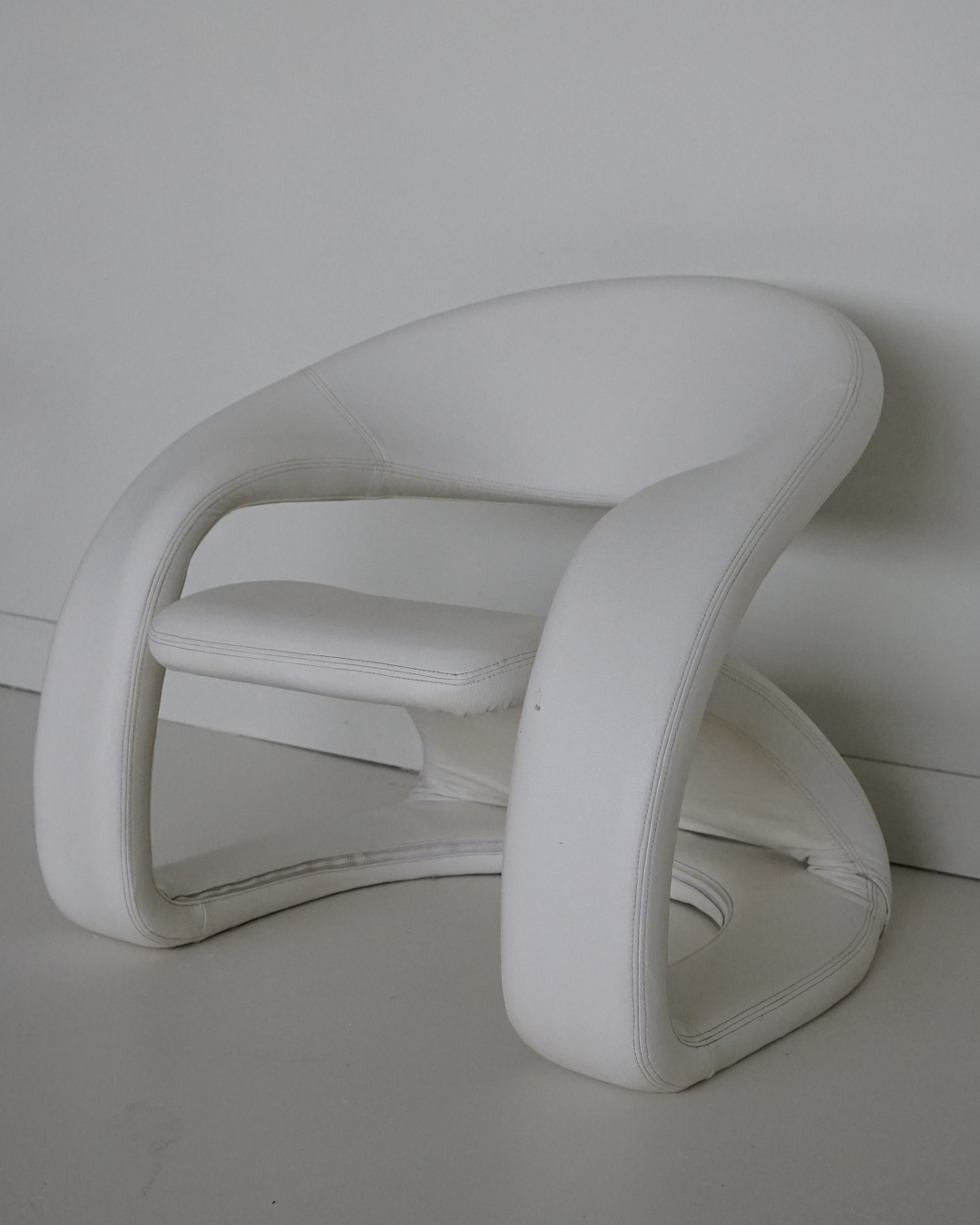 Jaymar Tongue Chair