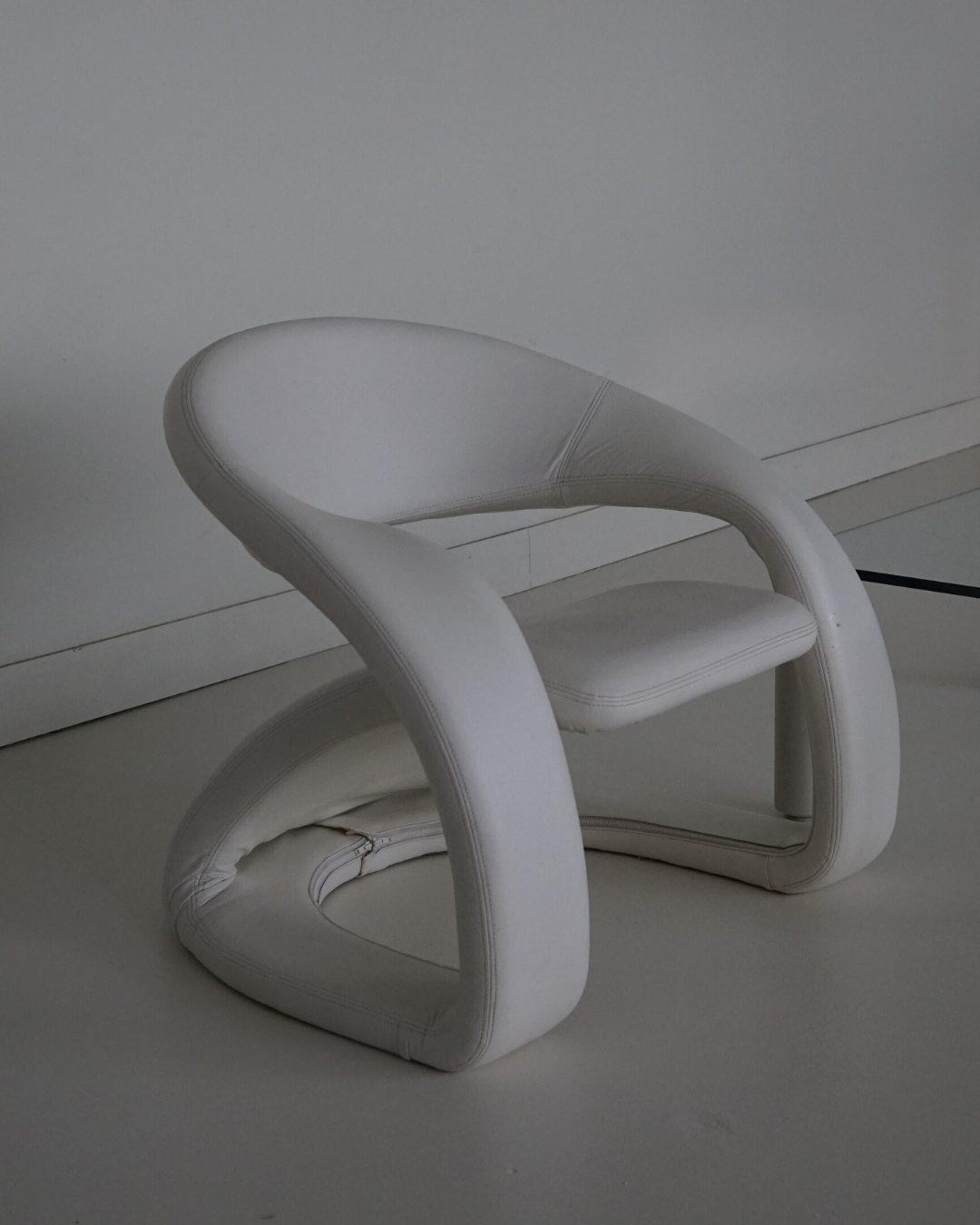 Jaymar Tongue Chair