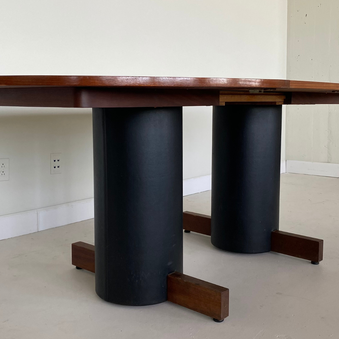 Rare Teak « La Rose » Dining Table by RS Associates, 1973