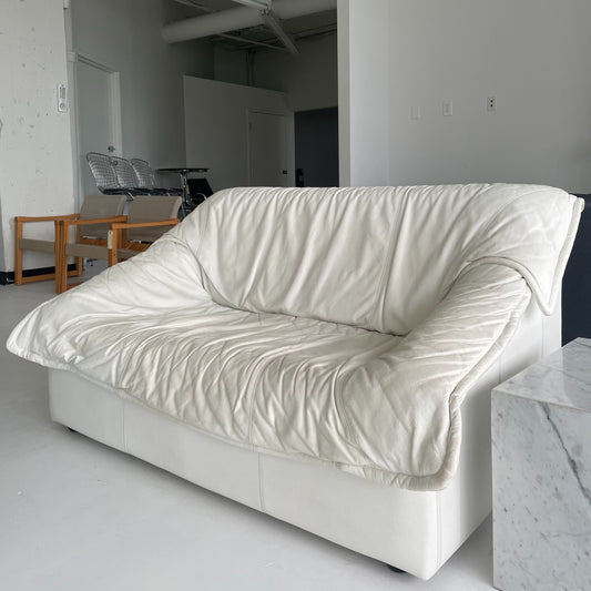 Off-White Genuine Leather "Wilma" Loveseat