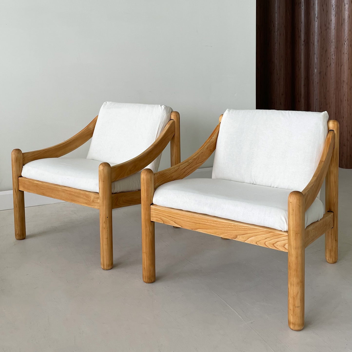 Carimate Lounge Lounge Chairs designed by Vico Magistretti